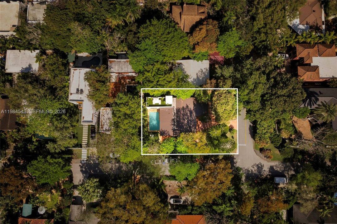 For Sale: $2,795,000 (4 beds, 4 baths, 2353 Square Feet)