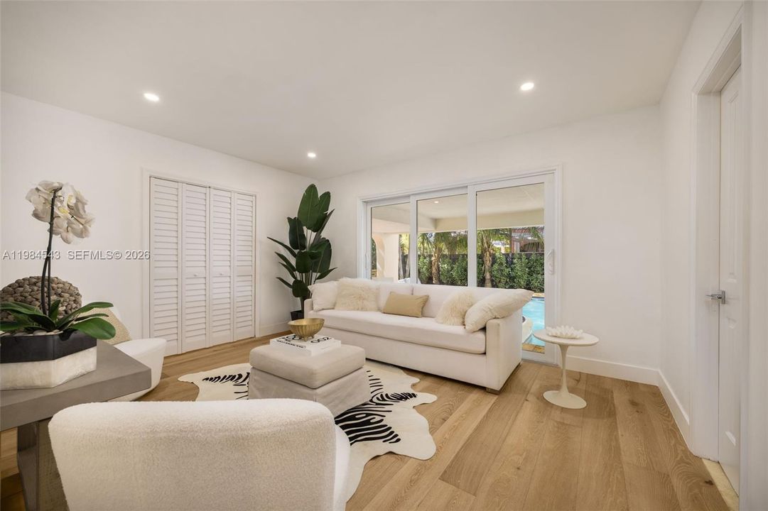 For Sale: $2,795,000 (4 beds, 4 baths, 2353 Square Feet)