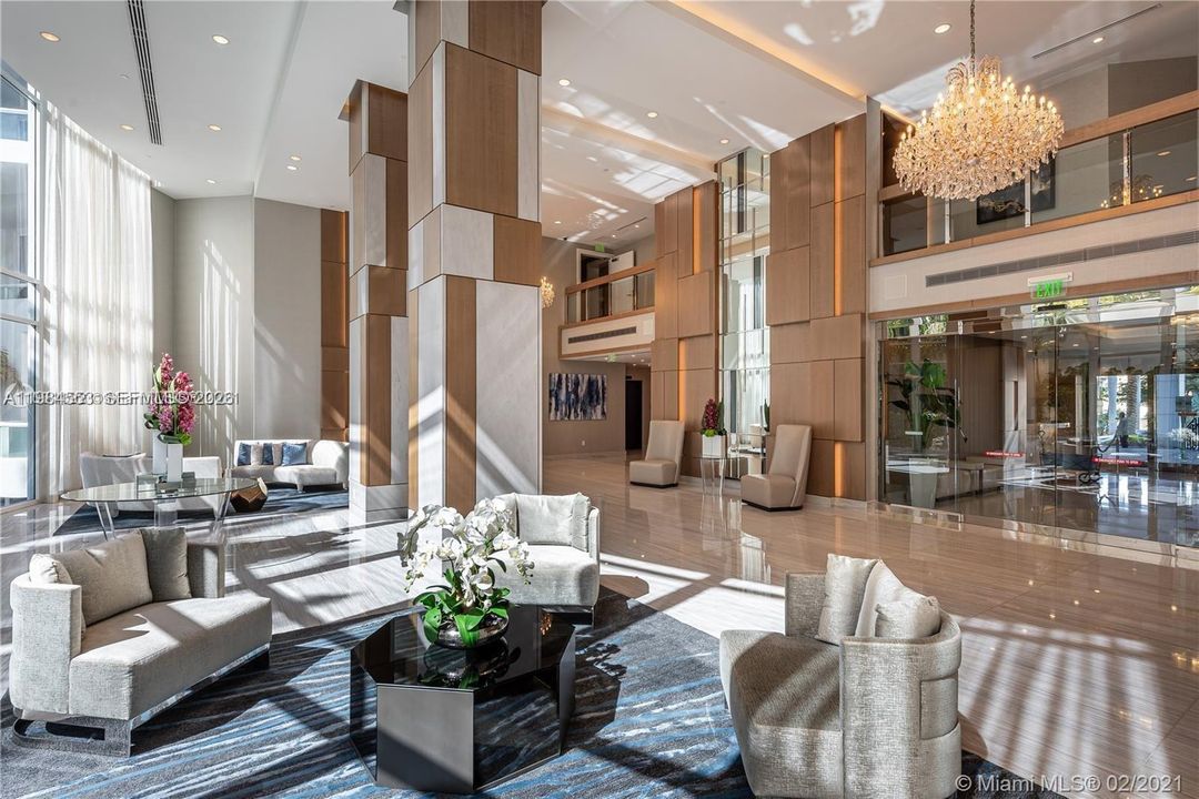 For Sale: $2,900,000 (5 beds, 4 baths, 4169 Square Feet)