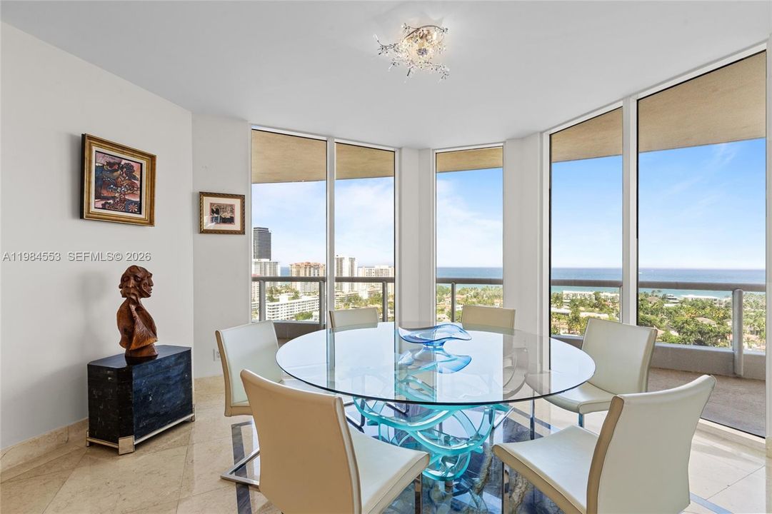 For Sale: $2,900,000 (5 beds, 4 baths, 4169 Square Feet)