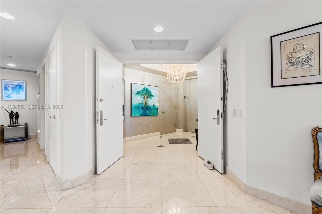 For Sale: $2,900,000 (5 beds, 4 baths, 4169 Square Feet)