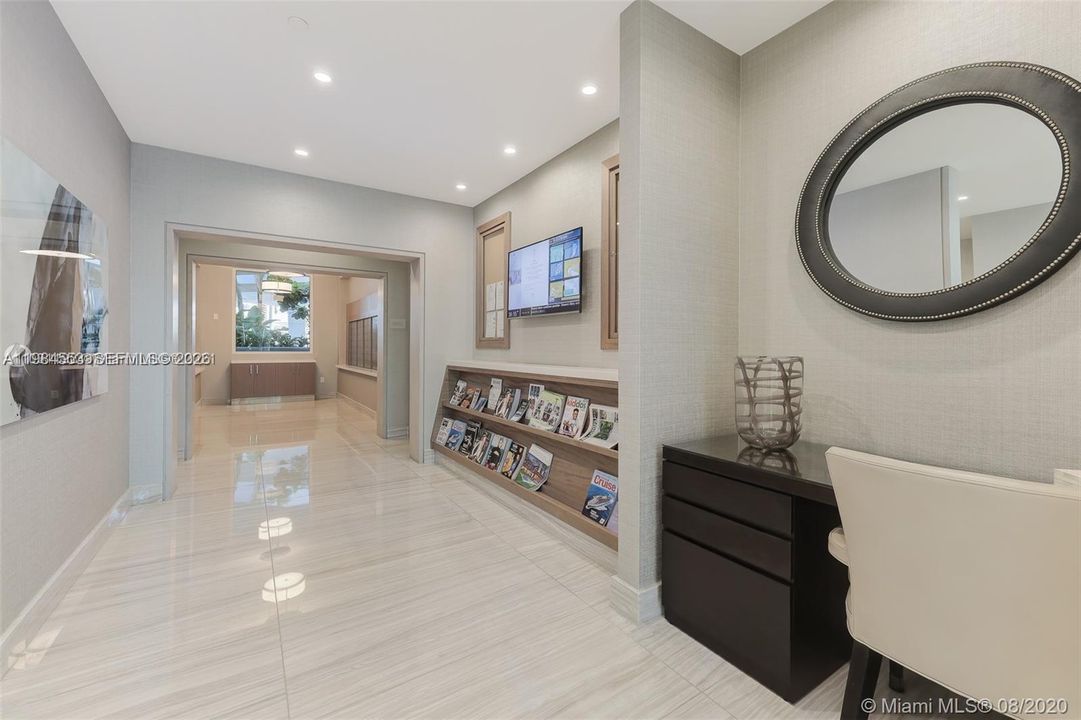 For Sale: $2,900,000 (5 beds, 4 baths, 4169 Square Feet)