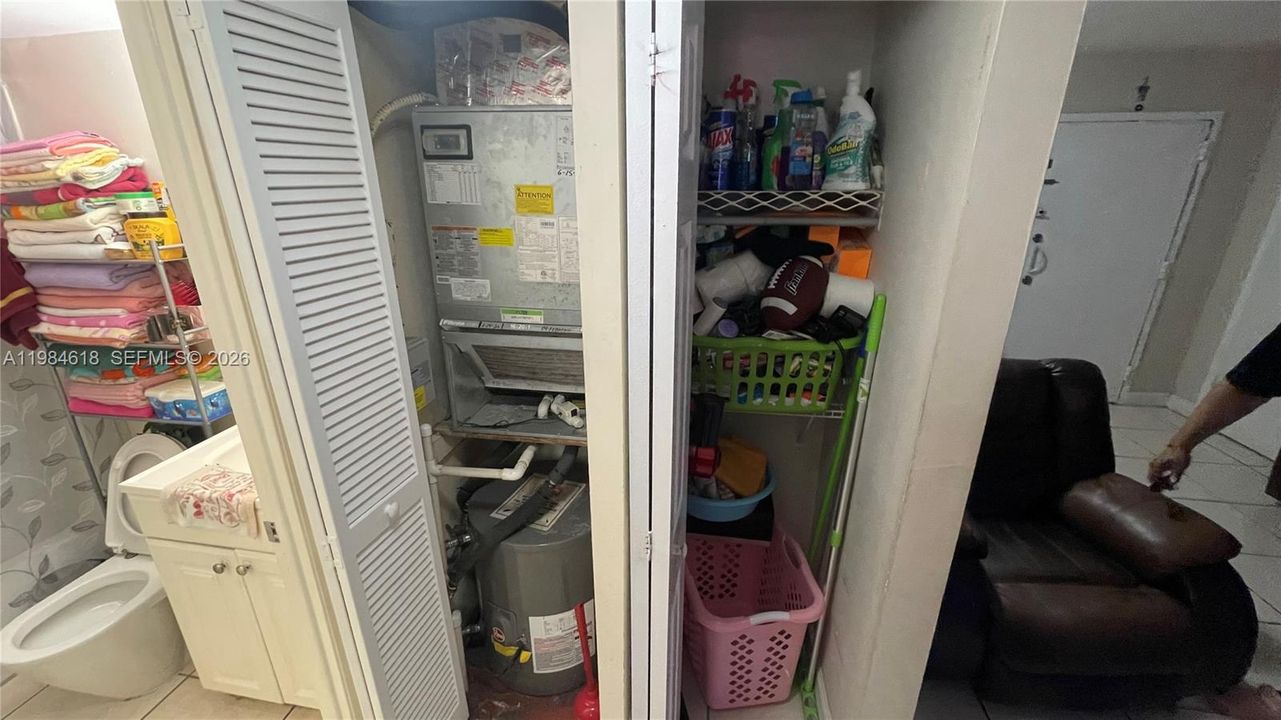 На продажу: $190,000 (1 спален, 1 ванн, 550 Квадратных фут)