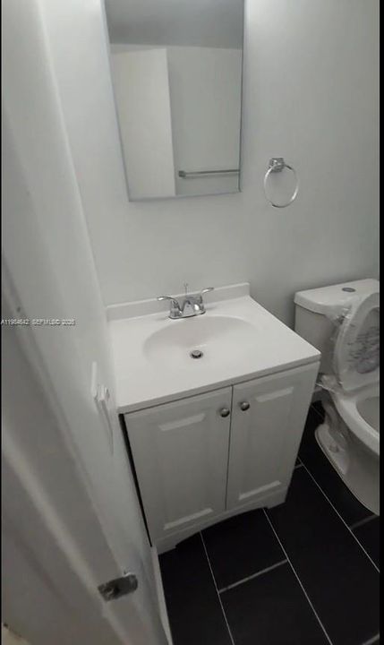 Недавно арендовано: $1,750 (2 спален, 1 ванн, 750 Квадратных фут)