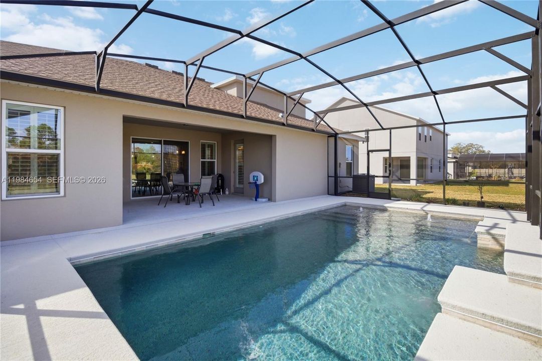 En Venta: $775,000 (5 camas, 4 baños, 3334 Pies cuadrados)