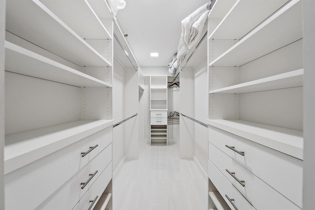 5070 N Ocean Dr 5b-8