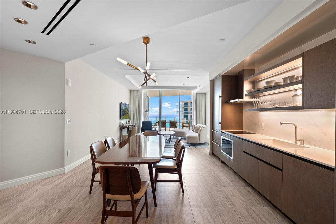For Sale: $2,600,000 (1 beds, 2 baths, 1458 Square Feet)
