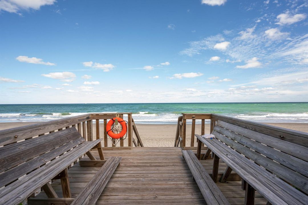 Beach Deck