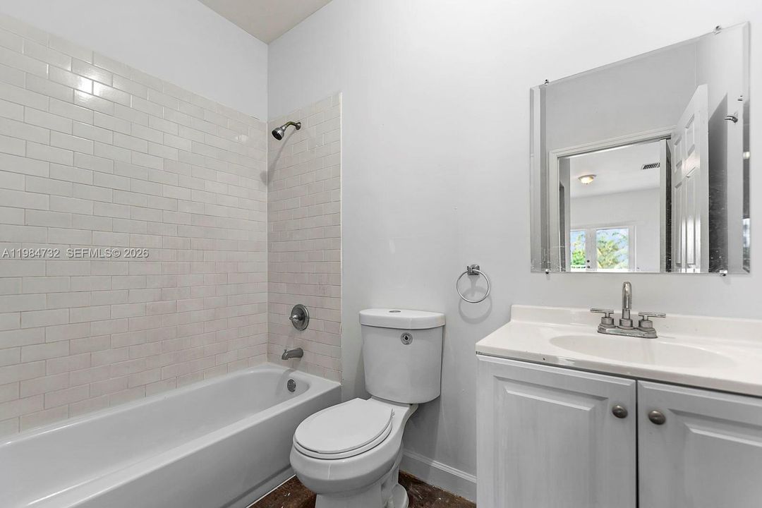 Vendido Recientemente: $615,000 (0 camas, 0 baños, 2950 Pies cuadrados)