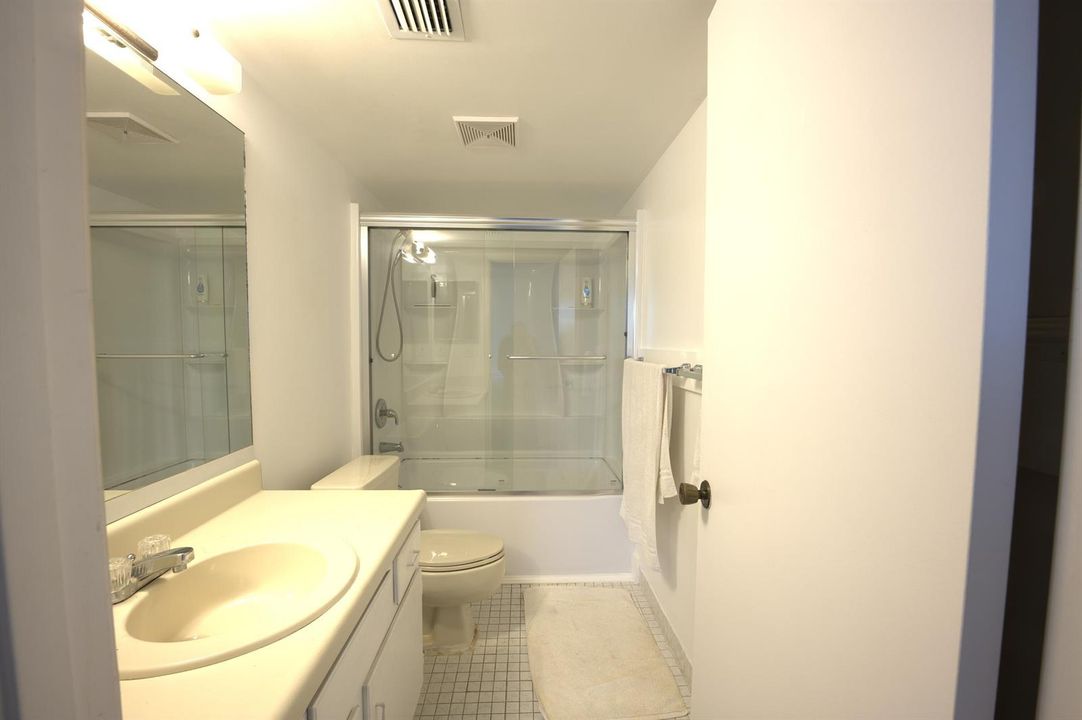 302 primary bath