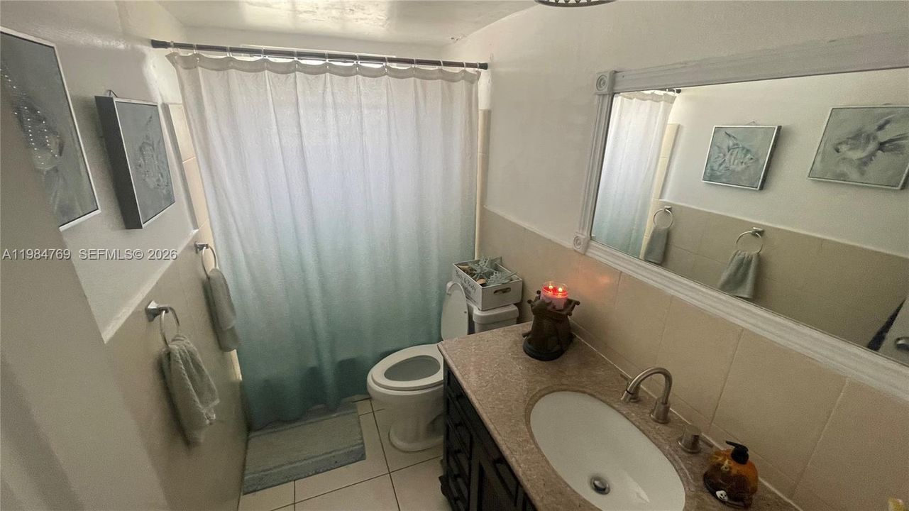 For Sale: $185,000 (2 beds, 2 baths, 1146 Square Feet)
