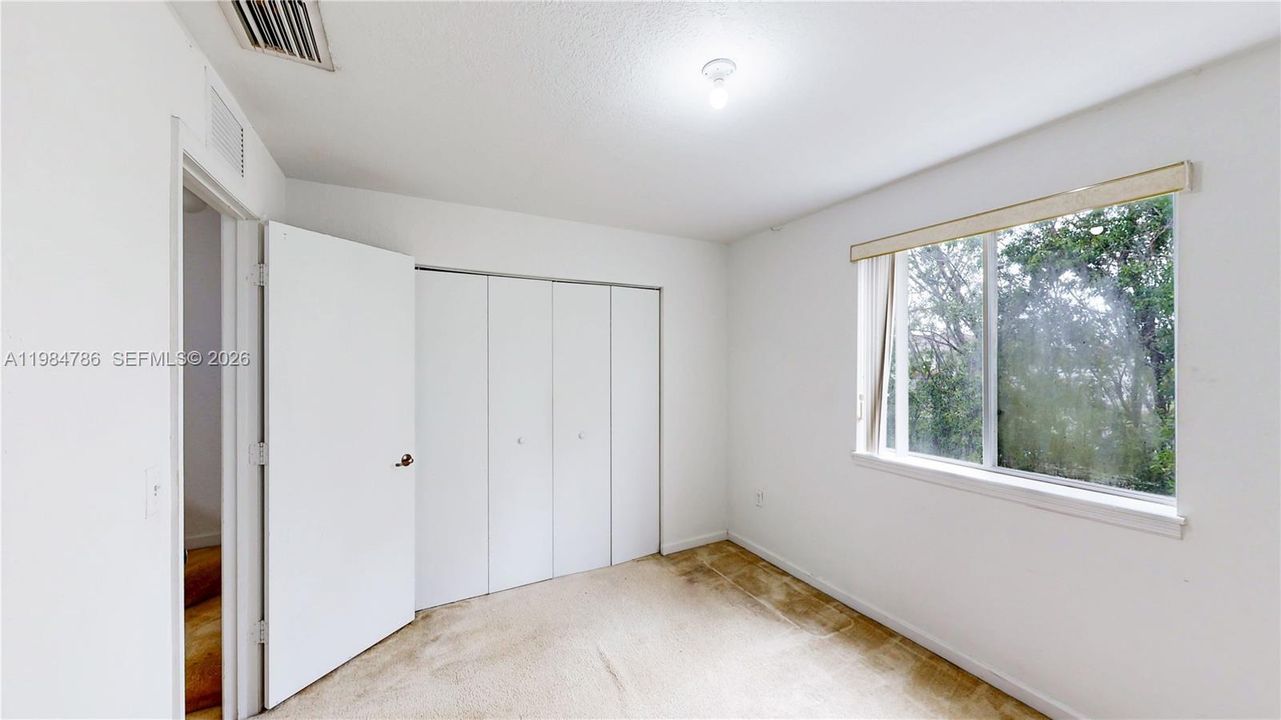For Sale: $299,000 (3 beds, 2 baths, 1548 Square Feet)