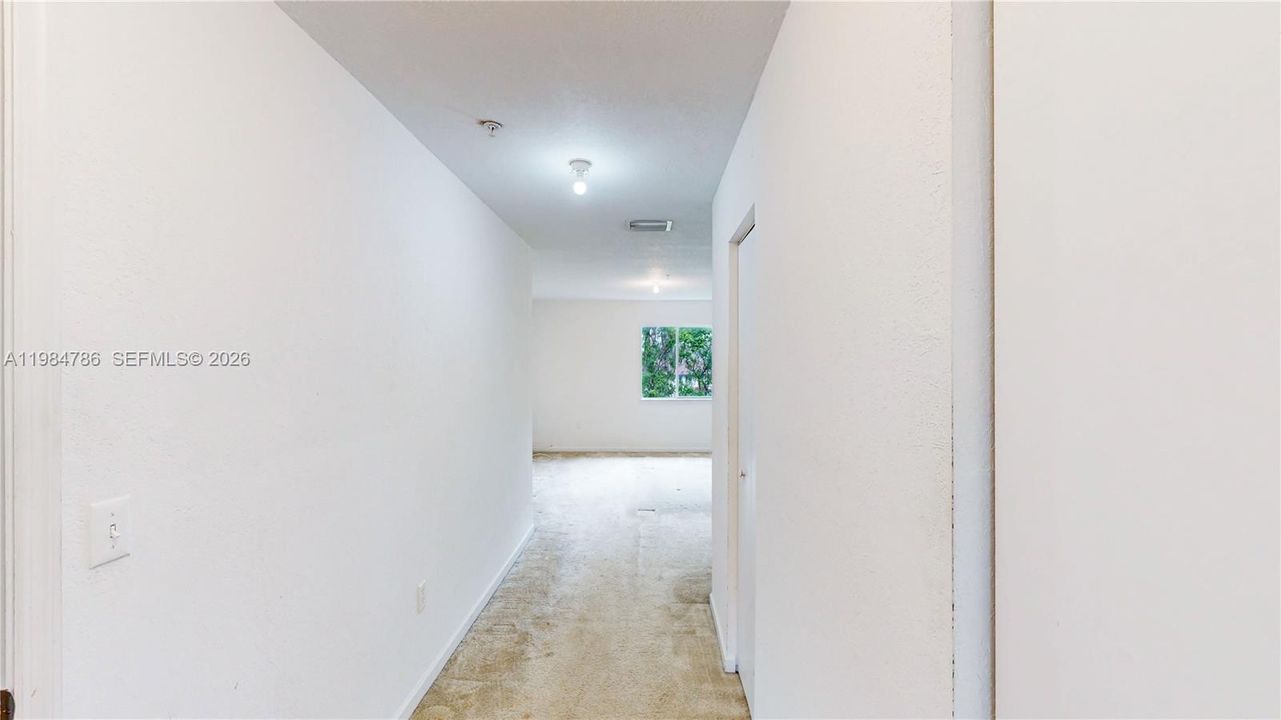 For Sale: $299,000 (3 beds, 2 baths, 1548 Square Feet)