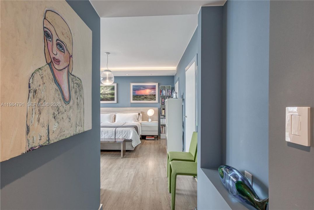 For Sale: $2,300,000 (2 beds, 2 baths, 1595 Square Feet)