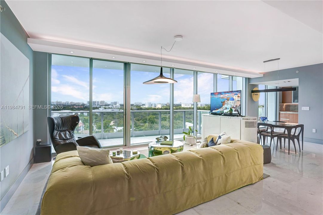 For Sale: $2,300,000 (2 beds, 2 baths, 1595 Square Feet)