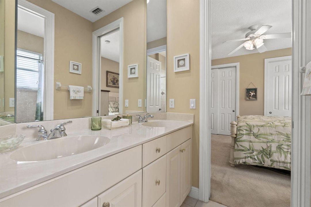 JACK & JILL BATHROOM