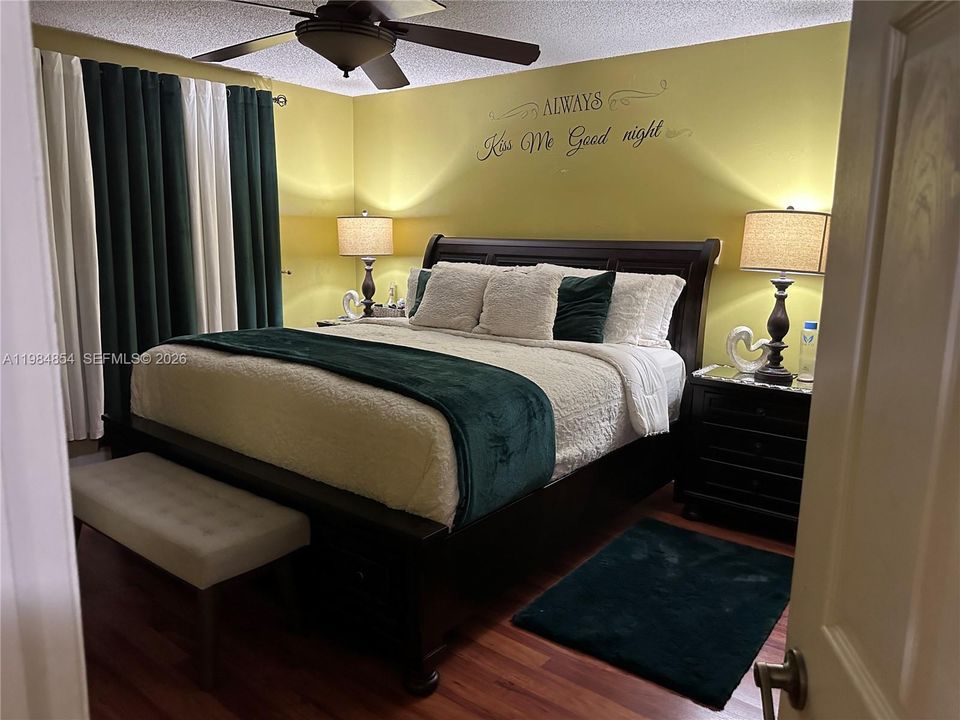 Bedroom 1 / Master Bedroom