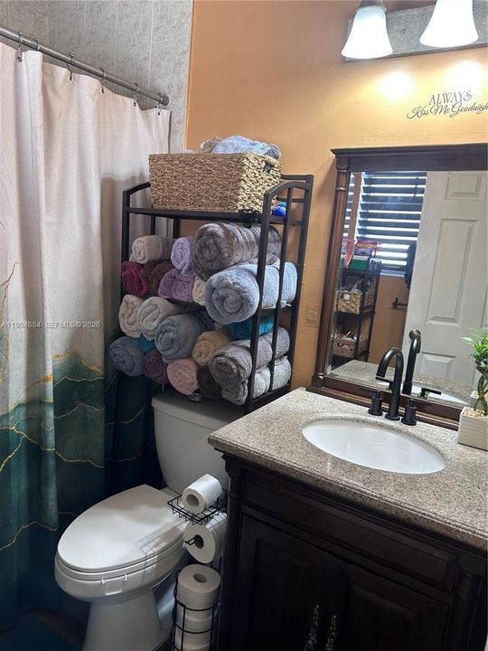 Full Bathroom 1 /Master Bath