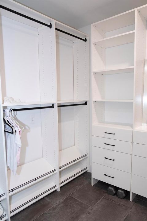 Master Closet 2