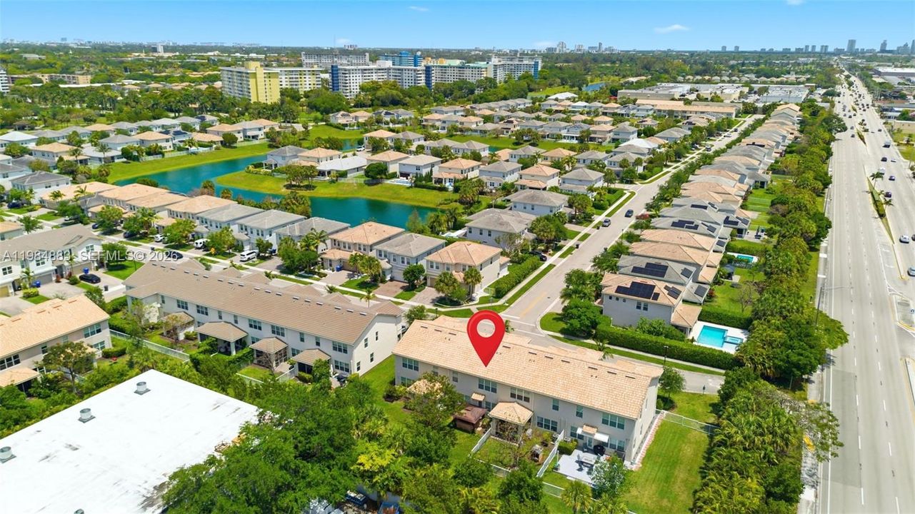 En Venta: $624,900 (3 camas, 2 baños, 1768 Pies cuadrados)