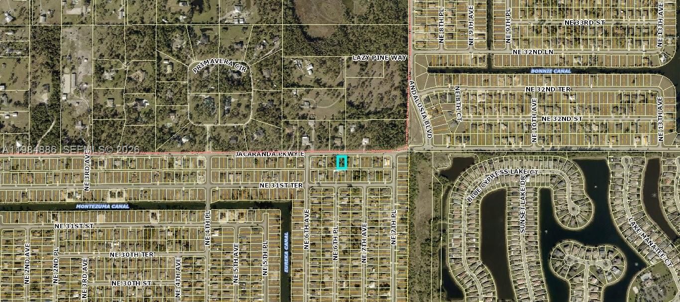 На продажу: $38,000 (0.23 acres)