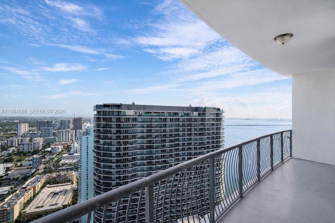 En Venta: $359,000 (1 camas, 1 baños, 791 Pies cuadrados)