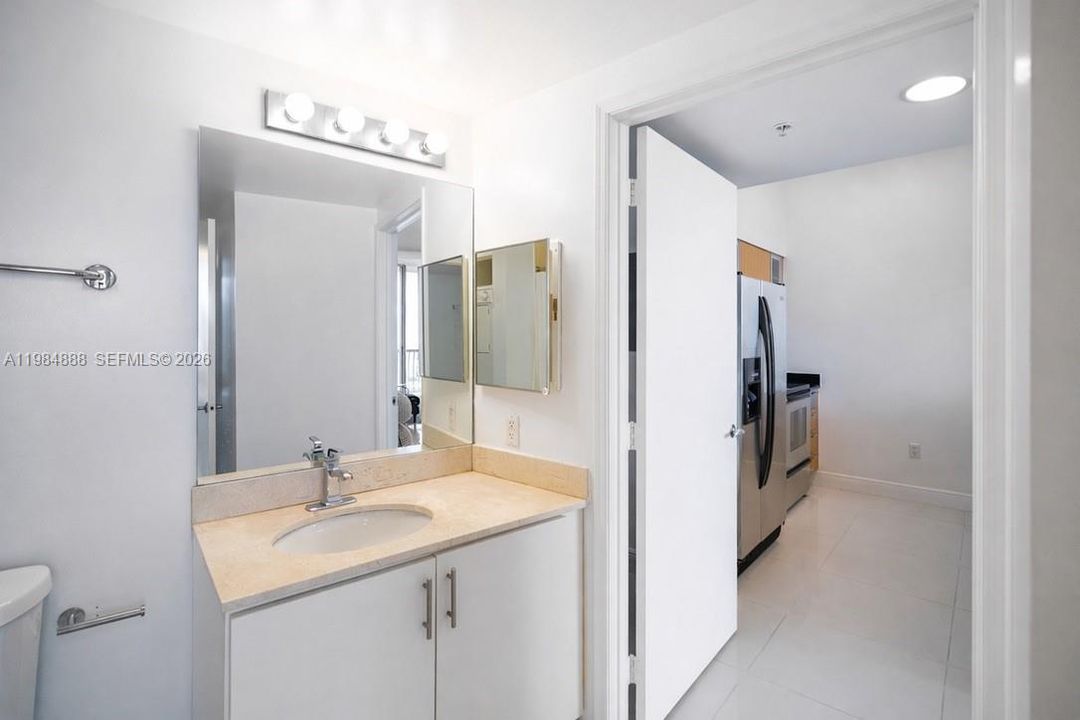 En Venta: $359,000 (1 camas, 1 baños, 791 Pies cuadrados)