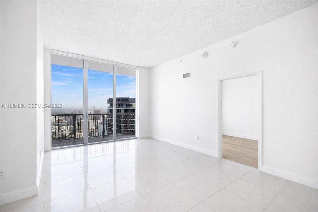 En Venta: $359,000 (1 camas, 1 baños, 791 Pies cuadrados)
