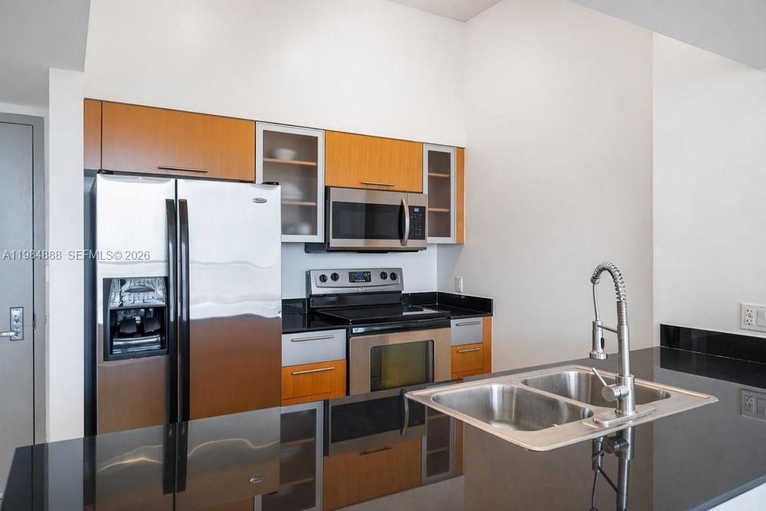 En Venta: $359,000 (1 camas, 1 baños, 791 Pies cuadrados)