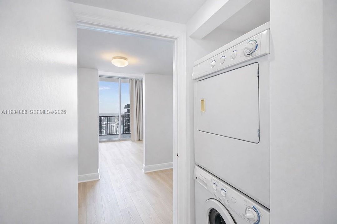 En Venta: $359,000 (1 camas, 1 baños, 791 Pies cuadrados)