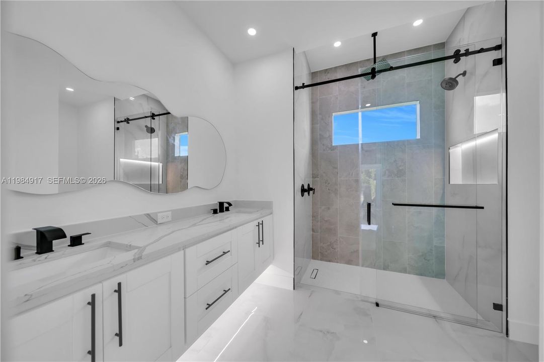 Active With Contract: $475,000 (4 beds, 3 baths, 1916 Square Feet)