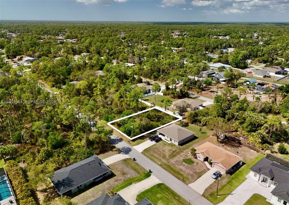 待售: $35,000 (0.23 acres)