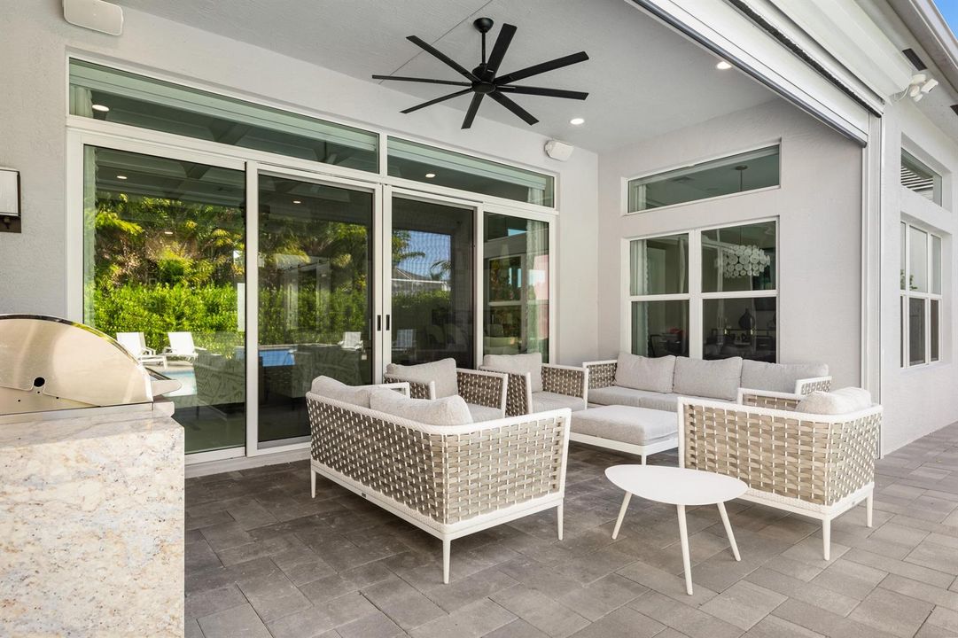 COVERED LANAI