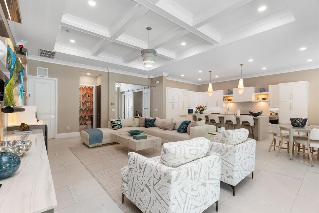KITCHEN & GREAT ROOM