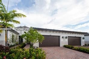 For Sale: $655,000 (3 beds, 2 baths, 1724 Square Feet)