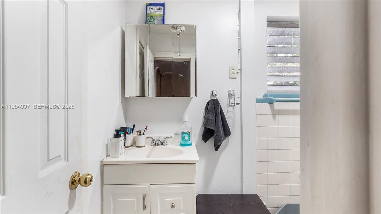 En Venta: $569,999 (0 camas, 0 baños, 2166 Pies cuadrados)