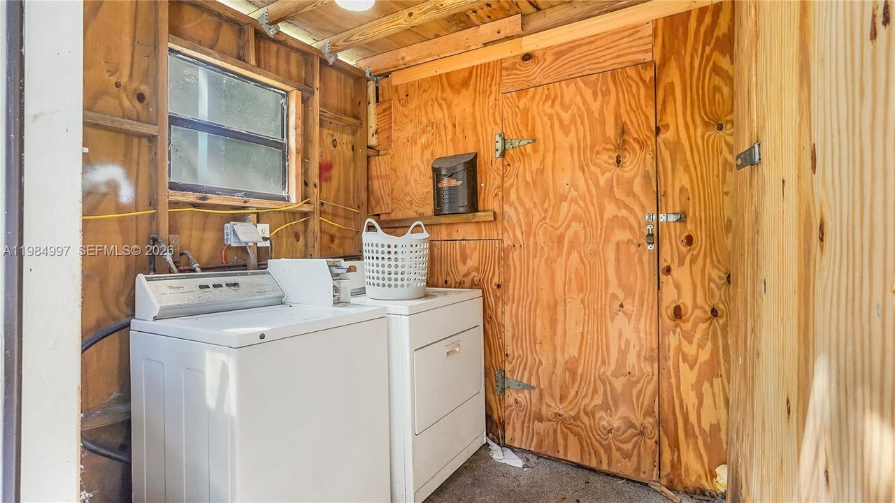 storage room & washer/dryer