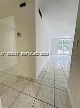 For Sale: $150,000 (1 beds, 1 baths, 720 Square Feet)
