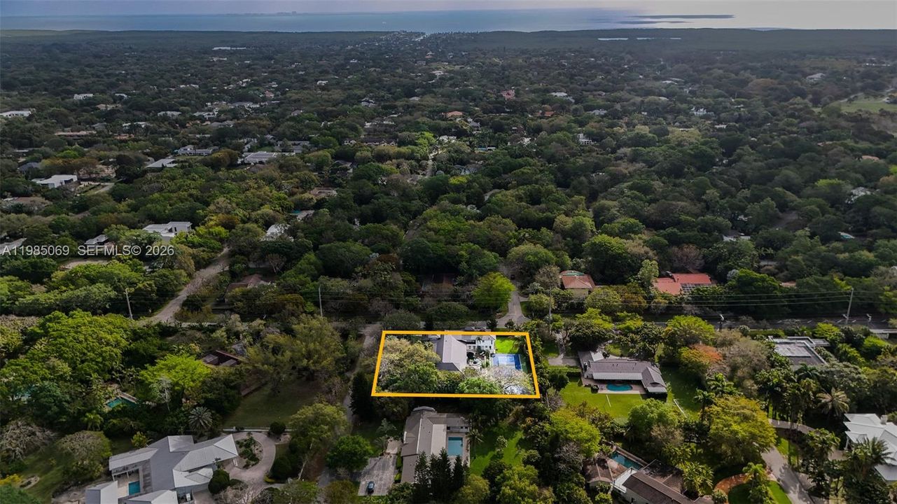 En Venta: $6,450,000 (6 camas, 5 baños, 9454 Pies cuadrados)