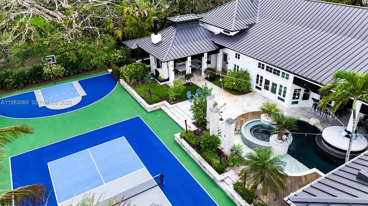 En Venta: $6,450,000 (6 camas, 5 baños, 9454 Pies cuadrados)