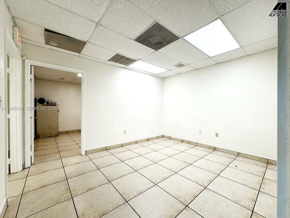 В аренду: $26 (0 спален, 0 ванн, 0 Квадратных фут)