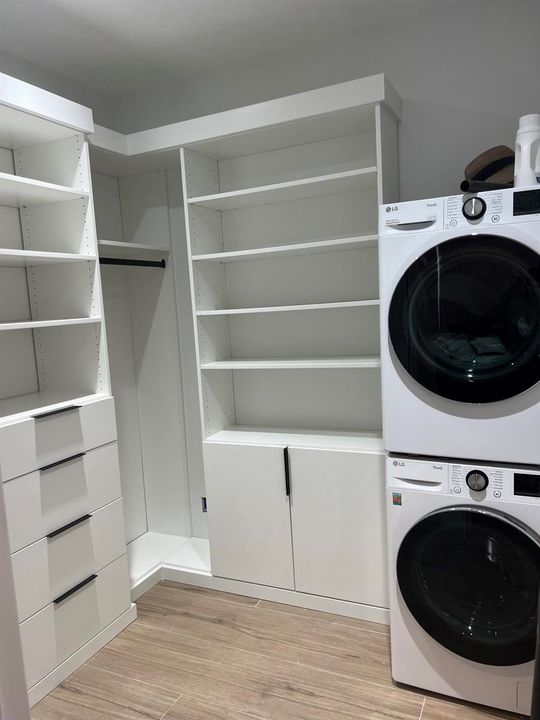 Studio Closet:Laundry room