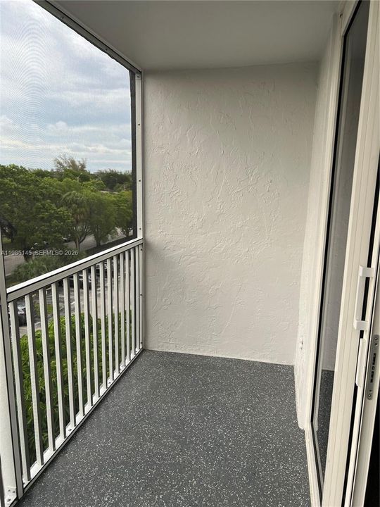 En Venta: $119,900 (1 camas, 1 baños, 728 Pies cuadrados)