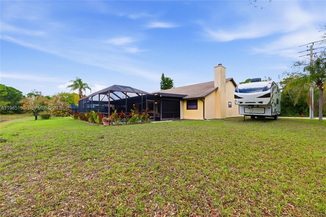 En Venta: $414,900 (2 camas, 2 baños, 2161 Pies cuadrados)
