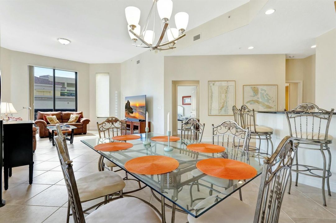 2 BDRMS & 2.5 Baths