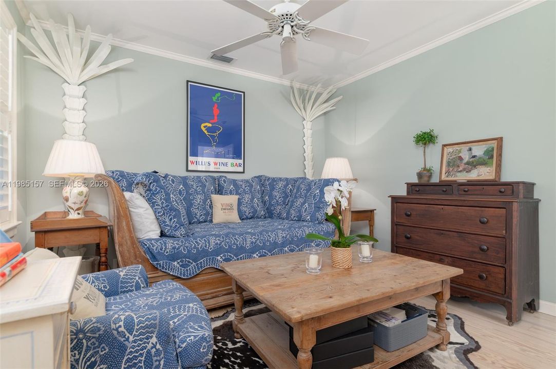 Vendido Recientemente: $6,275,000 (4 camas, 4 baños, 2980 Pies cuadrados)