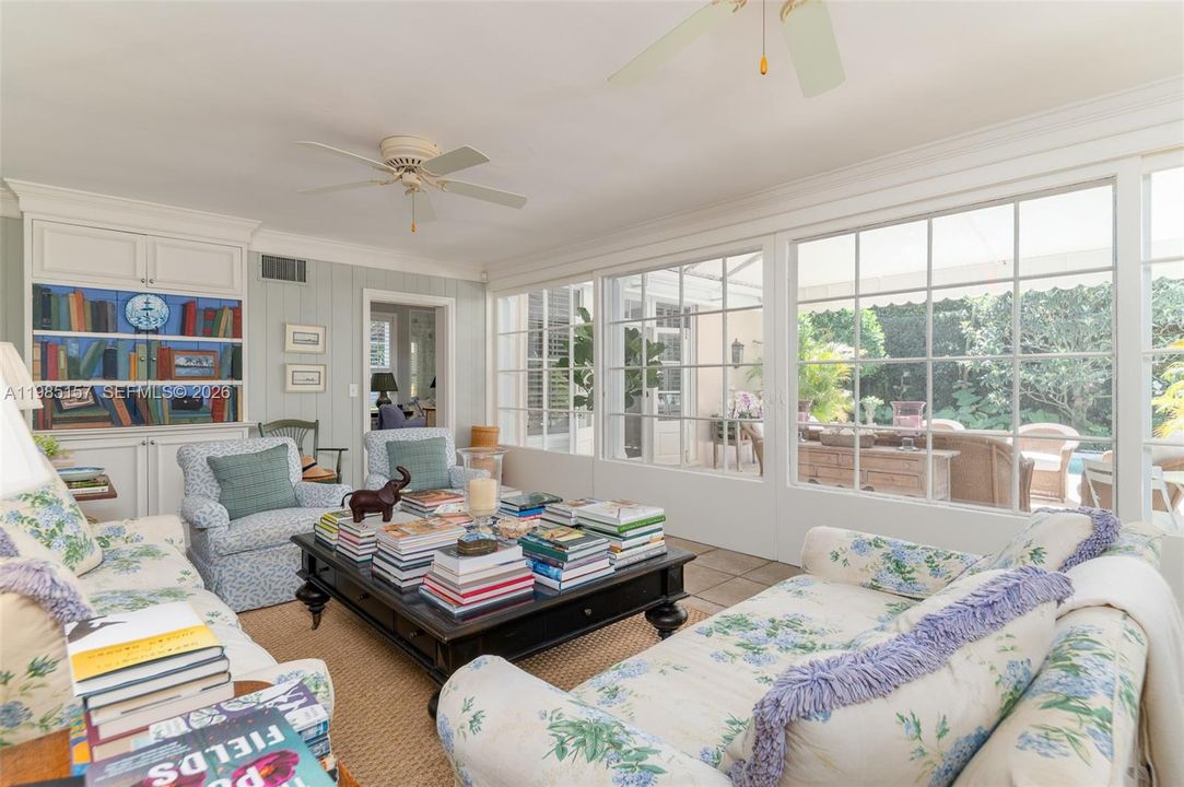 Vendido Recientemente: $6,275,000 (4 camas, 4 baños, 2980 Pies cuadrados)