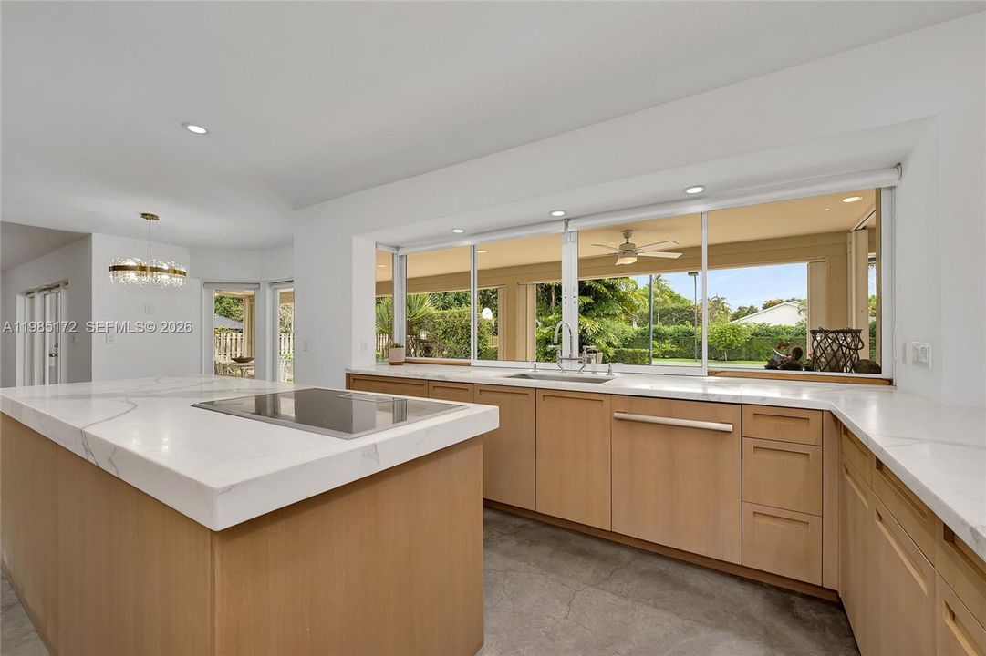 Active With Contract: $2,499,000 (5 beds, 3 baths, 3872 Square Feet)