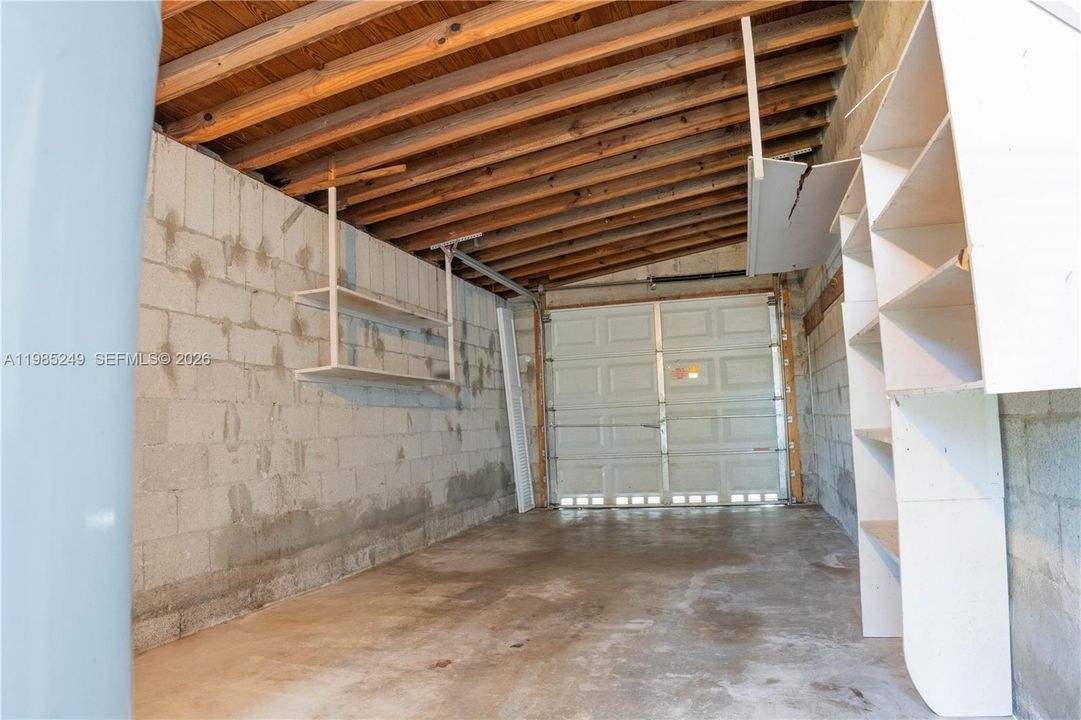 For Sale: $429,999 (3 beds, 1 baths, 1036 Square Feet)
