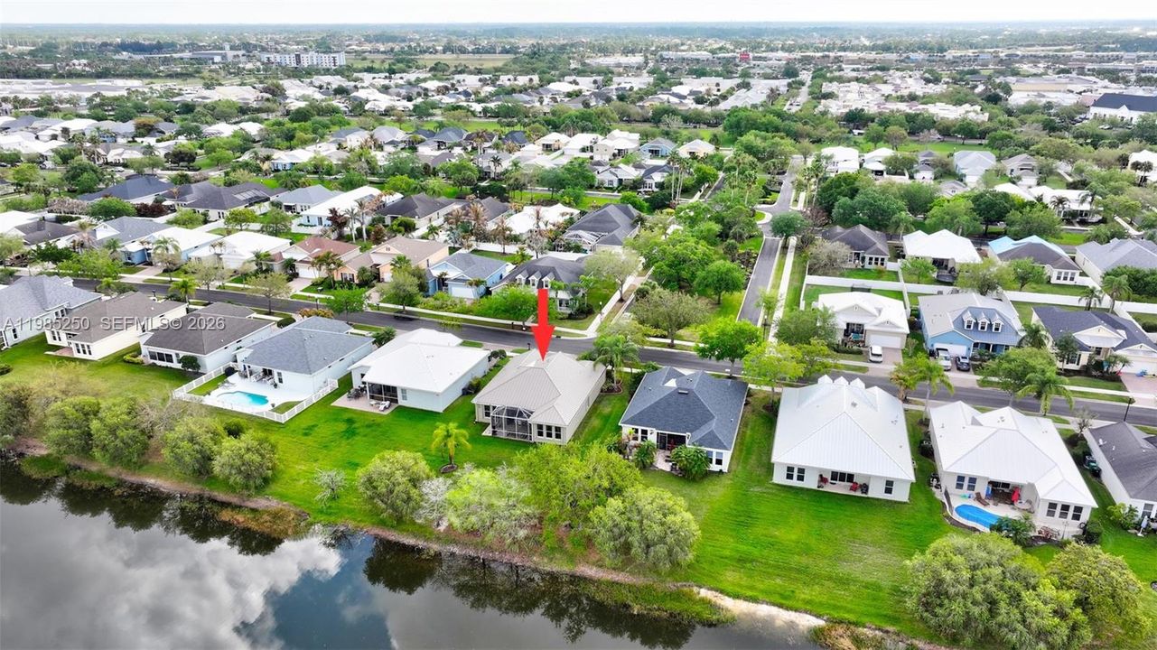 En Venta: $399,000 (3 camas, 2 baños, 1816 Pies cuadrados)